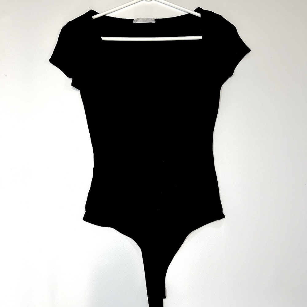 Elodie Women’s Jumpsuit Black Size Small Fitted Button Closure